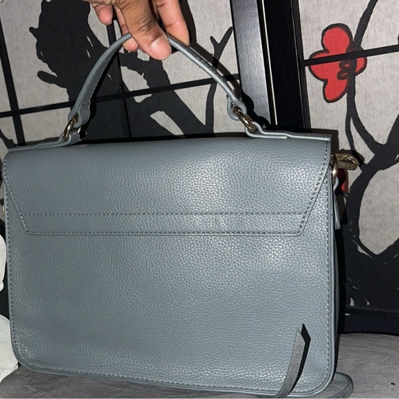 Cute bag, never worn. Not even once - Picture 2 of 3